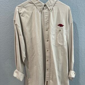 Men's XL Arkansas Razorback Beige Button-Up Shirt